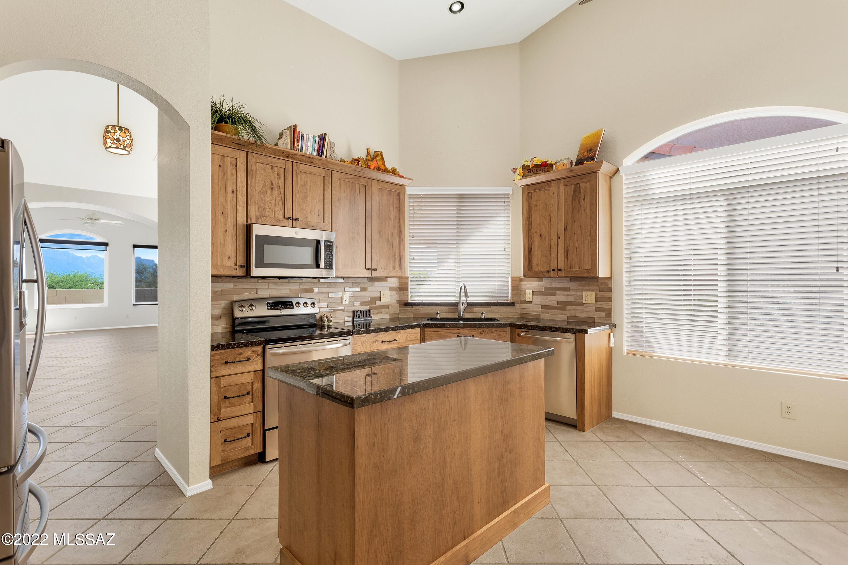 64375 East Wind Ridge Circle Tucson, AZ 85739 - Photo 14 of 38