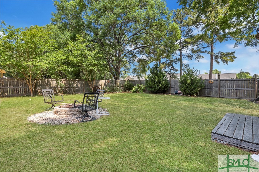 156 Burton Road Savannah, GA 31405 - Photo 22 of 28 Backyard