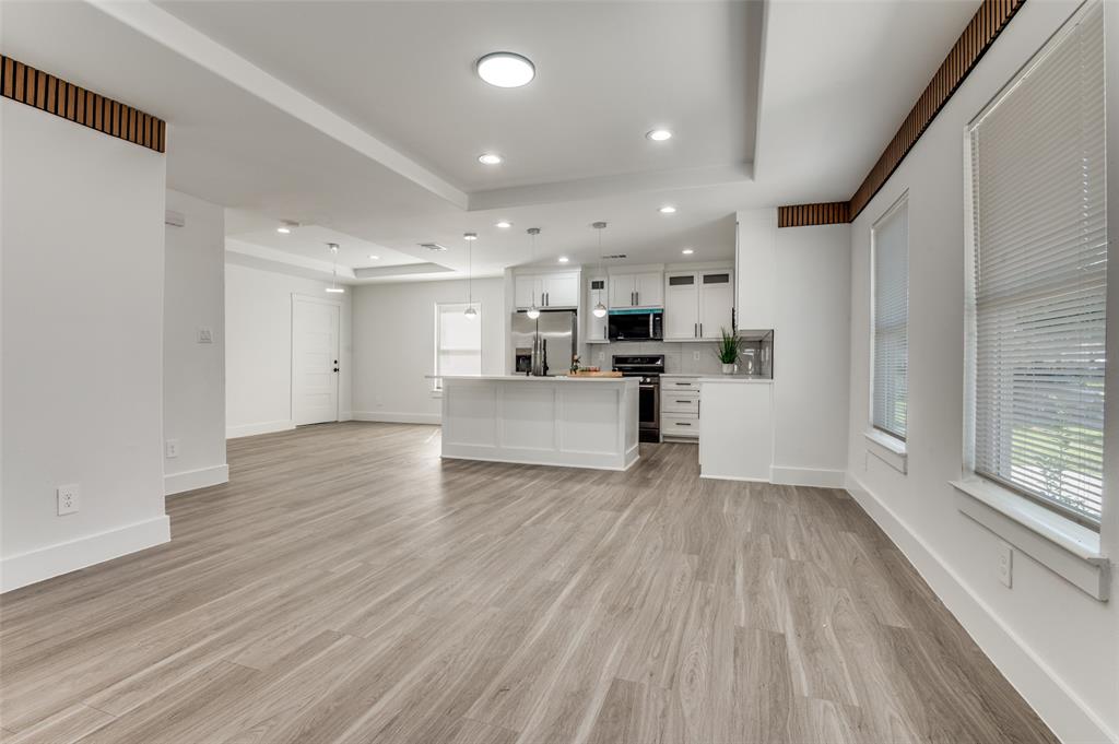 3702 Brandon Street Dallas, TX 75211 - Photo 6 of 25