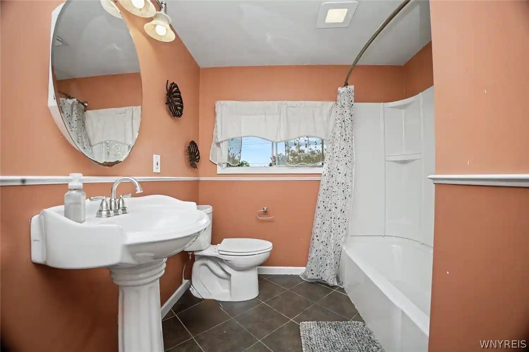 65 Grayton Road Tonawanda, NY 14150 - Photo 33 of 39