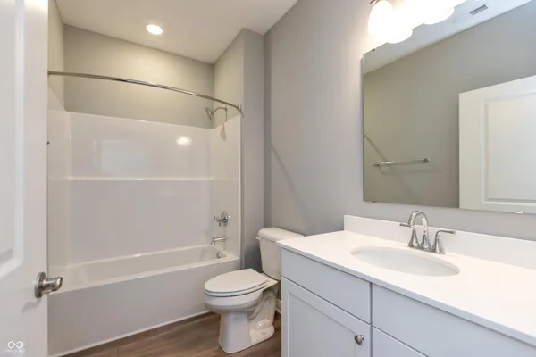 $297,400 | 2327 Saddle Drive, Shelbyville, IN 46176