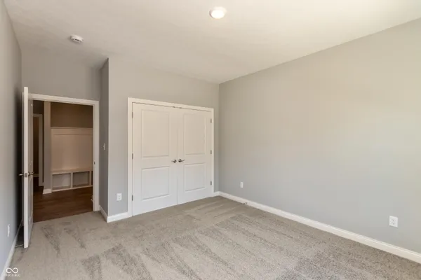 $297,400 | 2327 Saddle Drive, Shelbyville, IN 46176