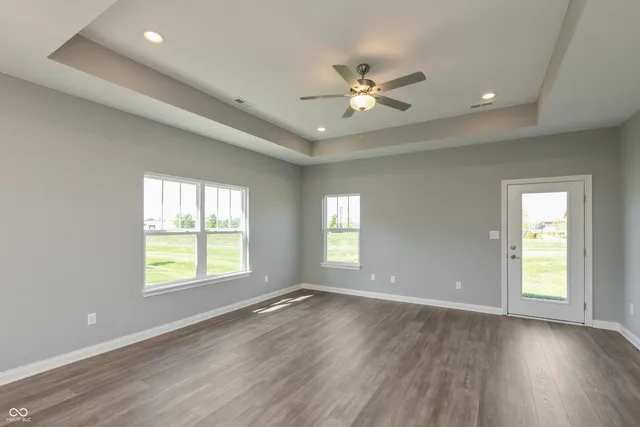 $299,900 | 2327 Saddle Drive, Shelbyville, IN 46176