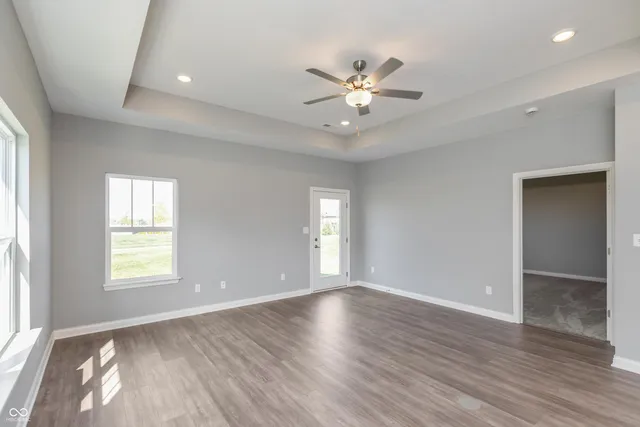 $299,900 | 2327 Saddle Drive, Shelbyville, IN 46176