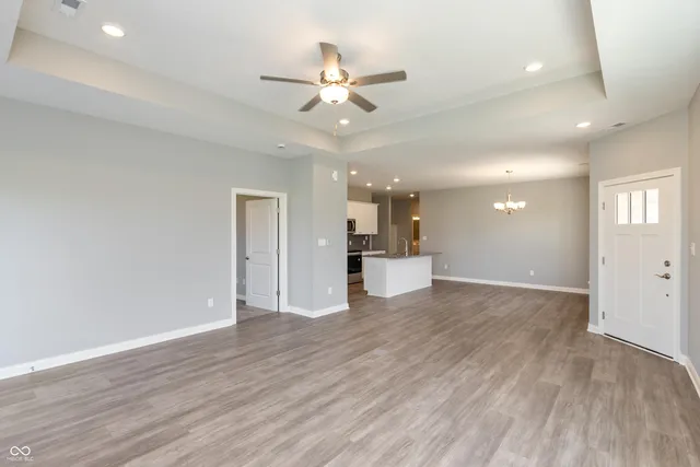 $299,900 | 2327 Saddle Drive, Shelbyville, IN 46176