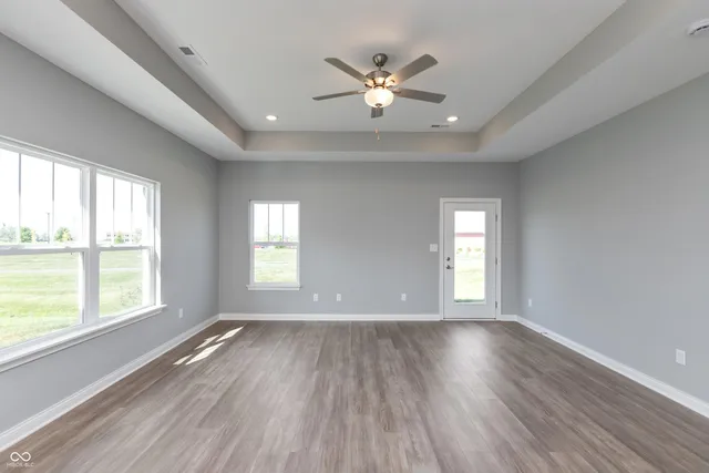 $299,900 | 2327 Saddle Drive, Shelbyville, IN 46176