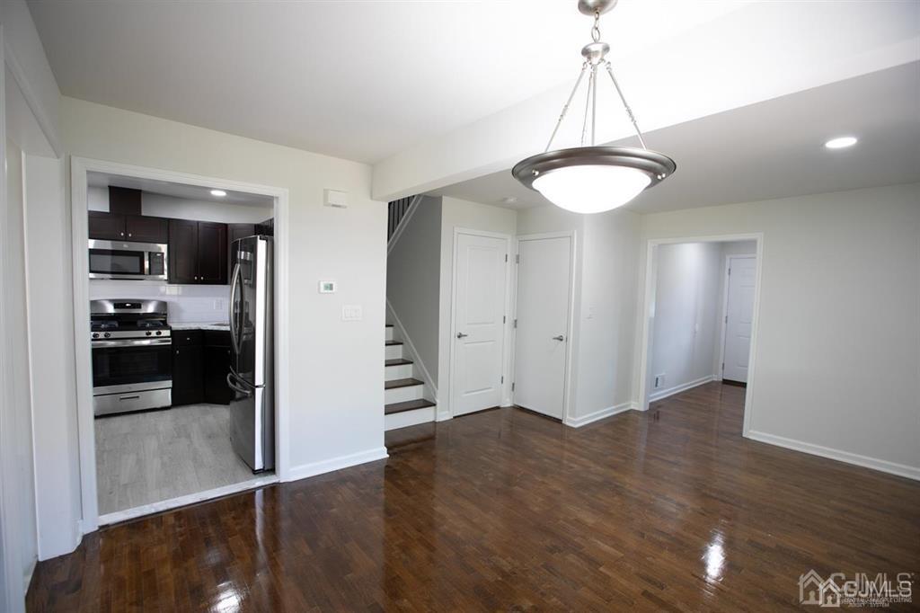 3201 Hana Road Edison, NJ 08817 - Photo 7 of 53