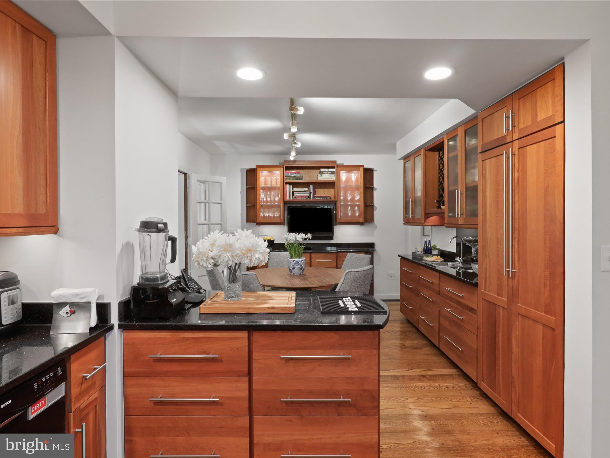 4725 Rock Spring Road Arlington, VA 22207 - Photo 11 of 59 Kitchen with Custom Wood Cabinetry
