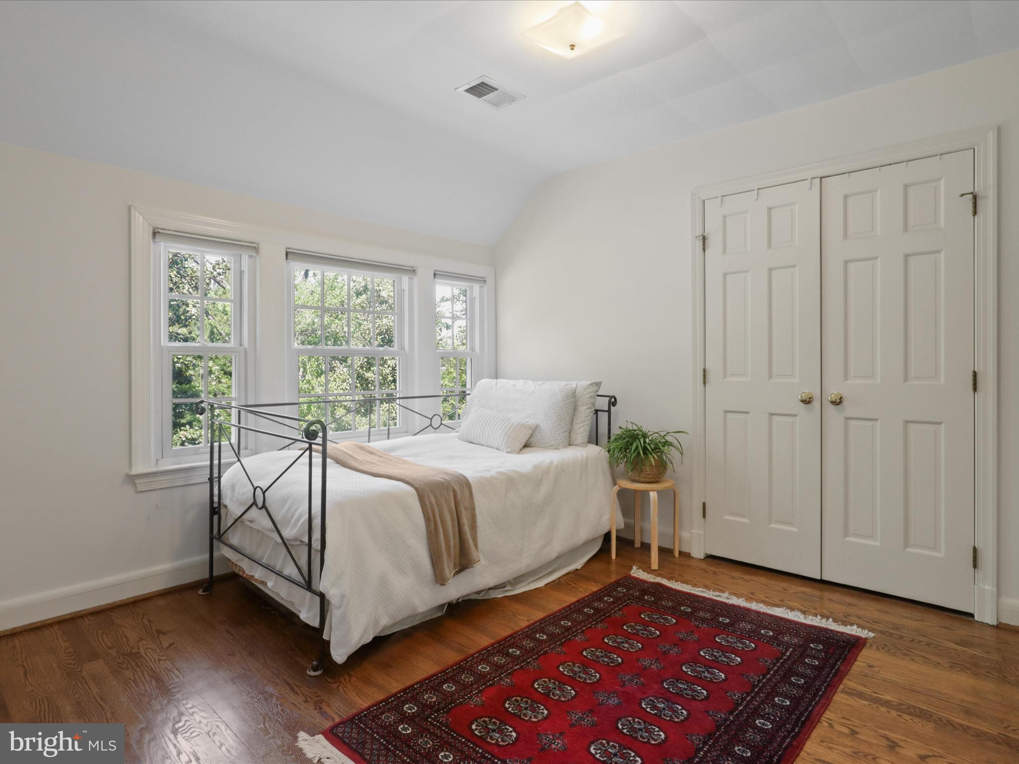 4725 Rock Spring Road Arlington, VA 22207 - Photo 31 of 59 Upper Level Bedroom #3