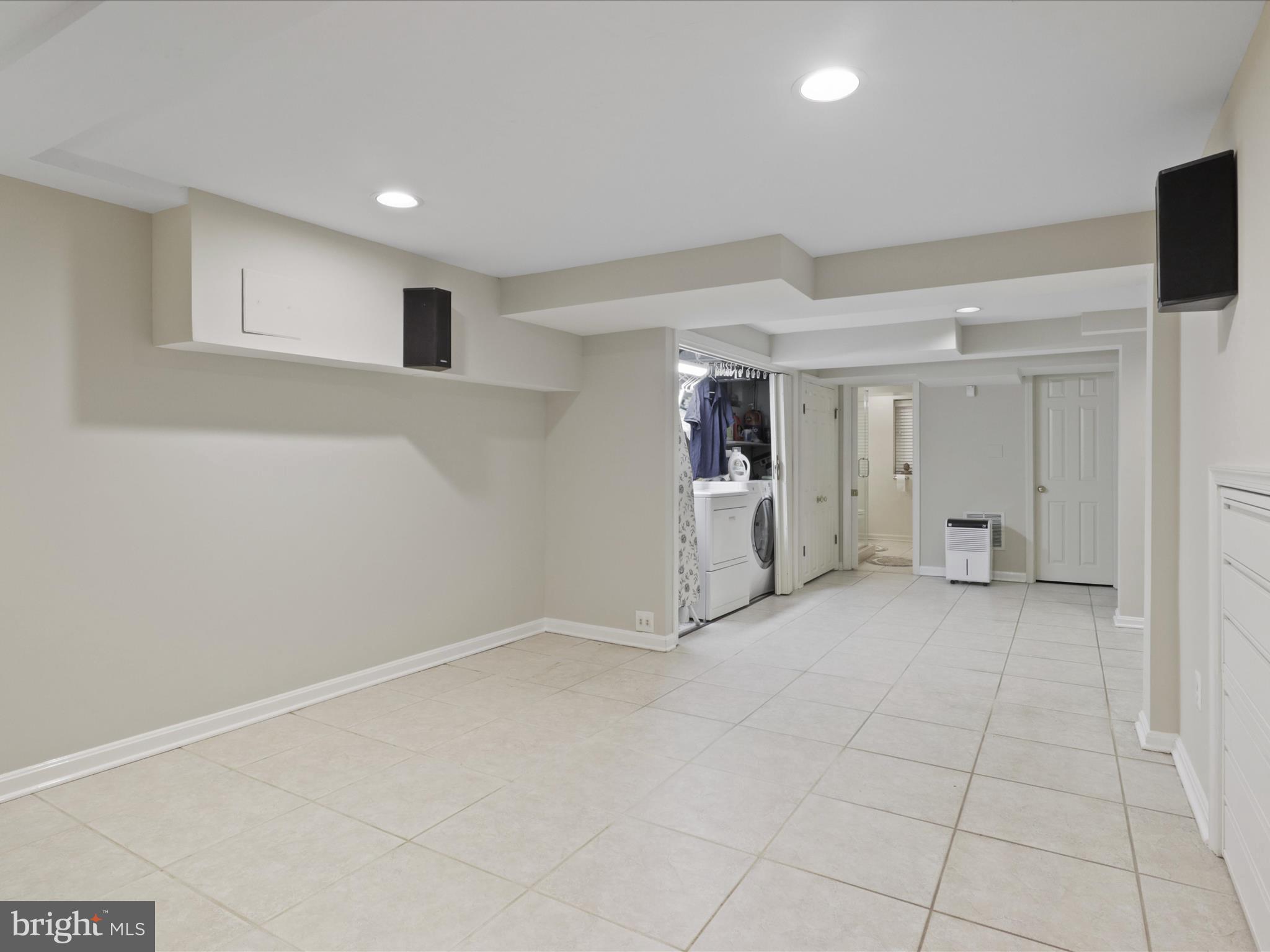 4725 Rock Spring Road Arlington, VA 22207 - Photo 36 of 59 Laundry is Located in the Lower Level