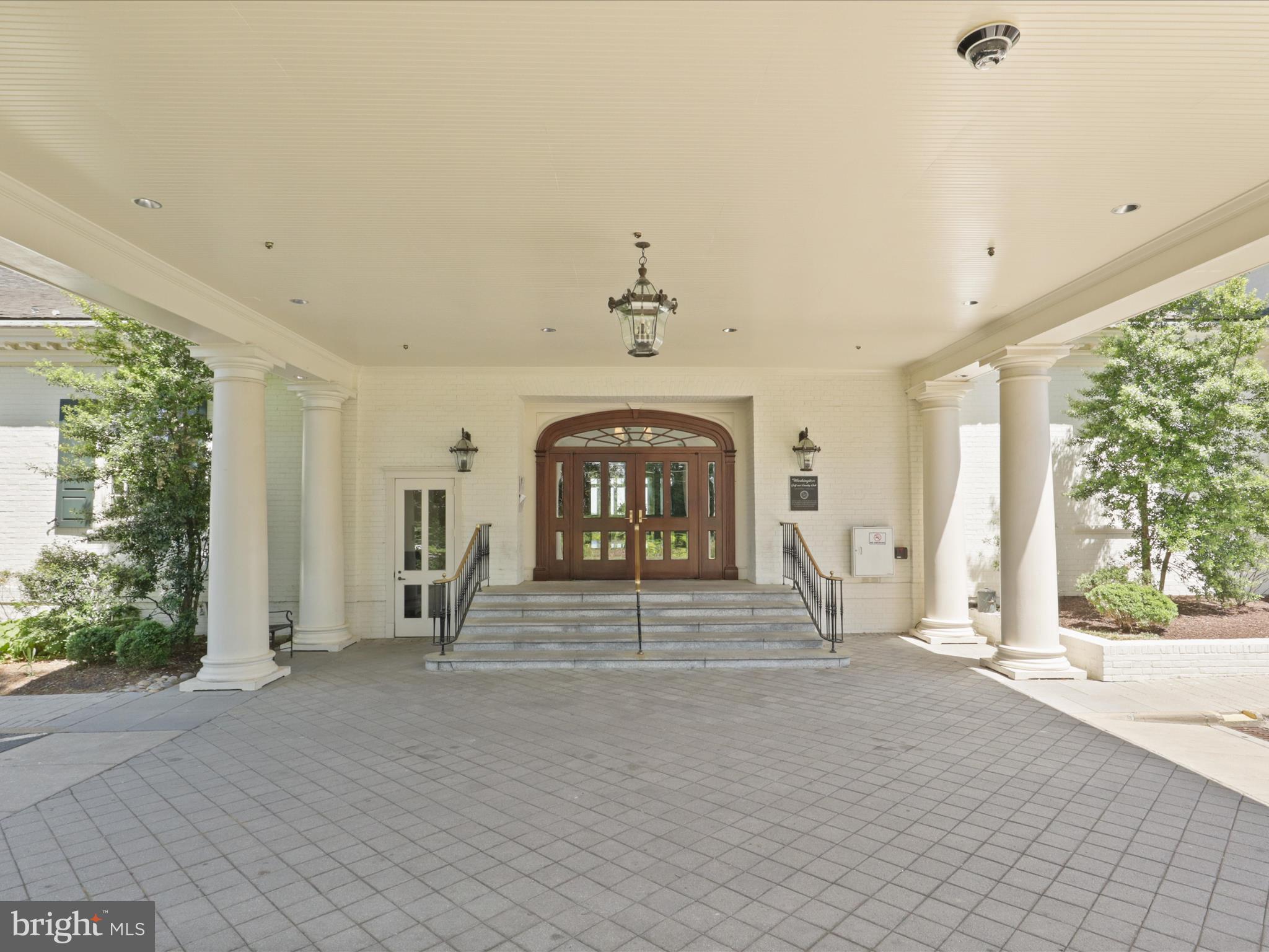 4725 Rock Spring Road Arlington, VA 22207 - Photo 49 of 59 Main Entrance to Washington Golf and Country Club