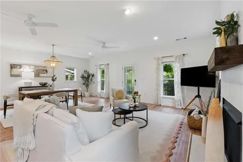 $725,000 | 226 Farrington Avenue Southeast, Atlanta, GA 30315