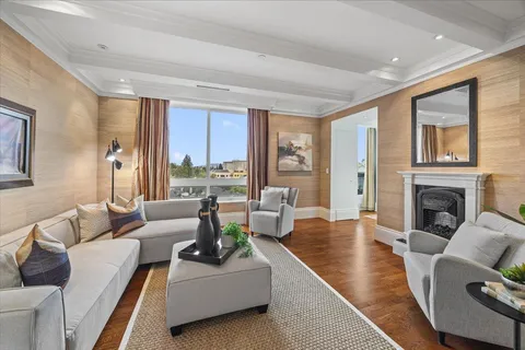 $3,000,000 | 20 West 3rd Avenue, Unit 601, San Mateo, CA 94402