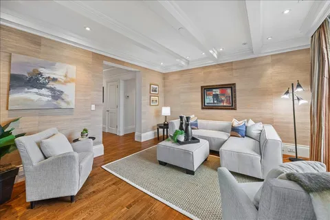 $3,000,000 | 20 West 3rd Avenue, Unit 601, San Mateo, CA 94402