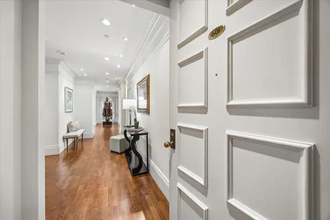 $3,000,000 | 20 West 3rd Avenue, Unit 601, San Mateo, CA 94402
