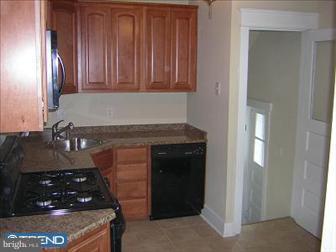 121 Ridley Drive Wallingford, PA 19086 - Photo 5 of 7 Kitchen