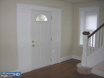 121 Ridley Drive Wallingford, PA 19086 - Photo 7 of 7 Living Room