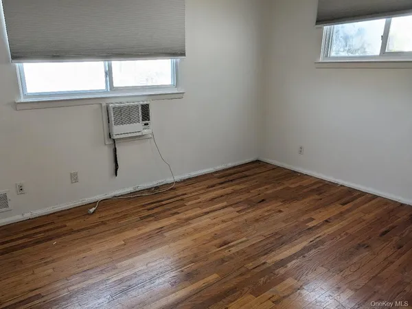 $3,900 | 107 Morton Boulevard, Plainview, NY 11803