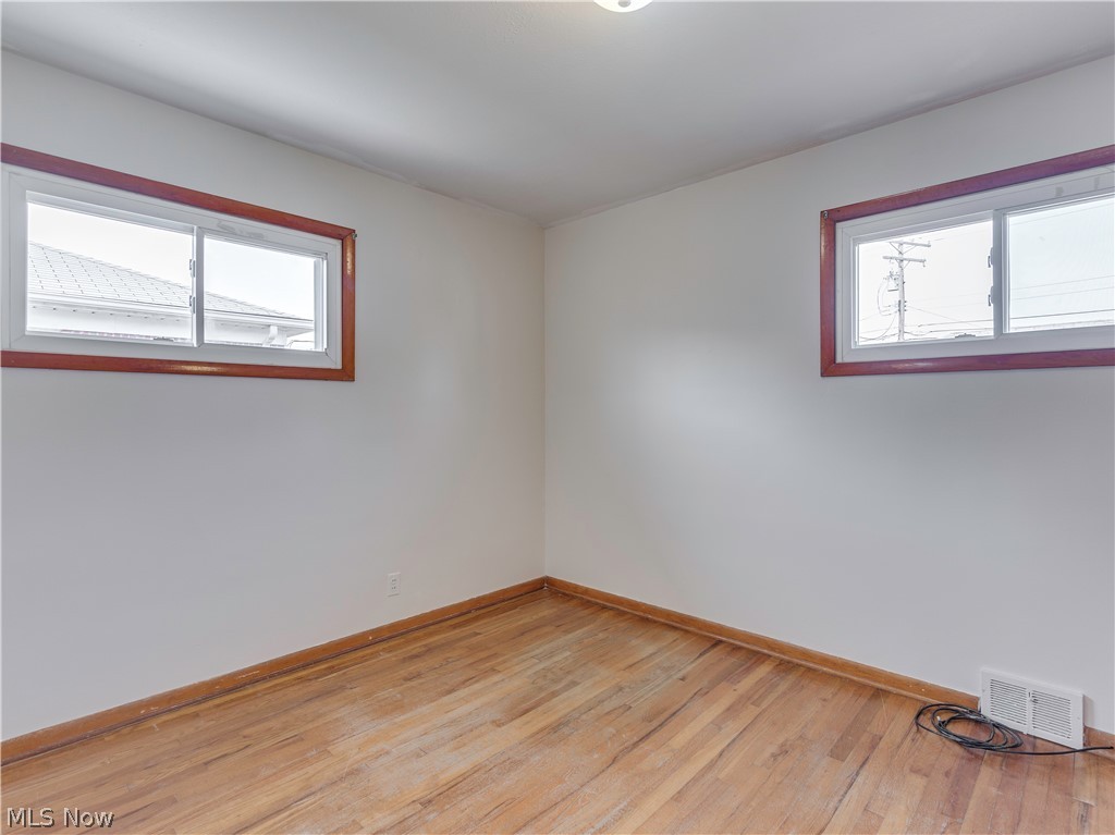 655 Pendley Road Willowick, OH 44095 - Photo 19 of 24 Gallery Image 19