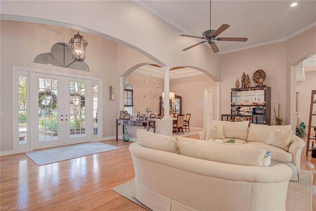 3126 Terramar Court Naples, FL 34119 - Photo 4 of 31