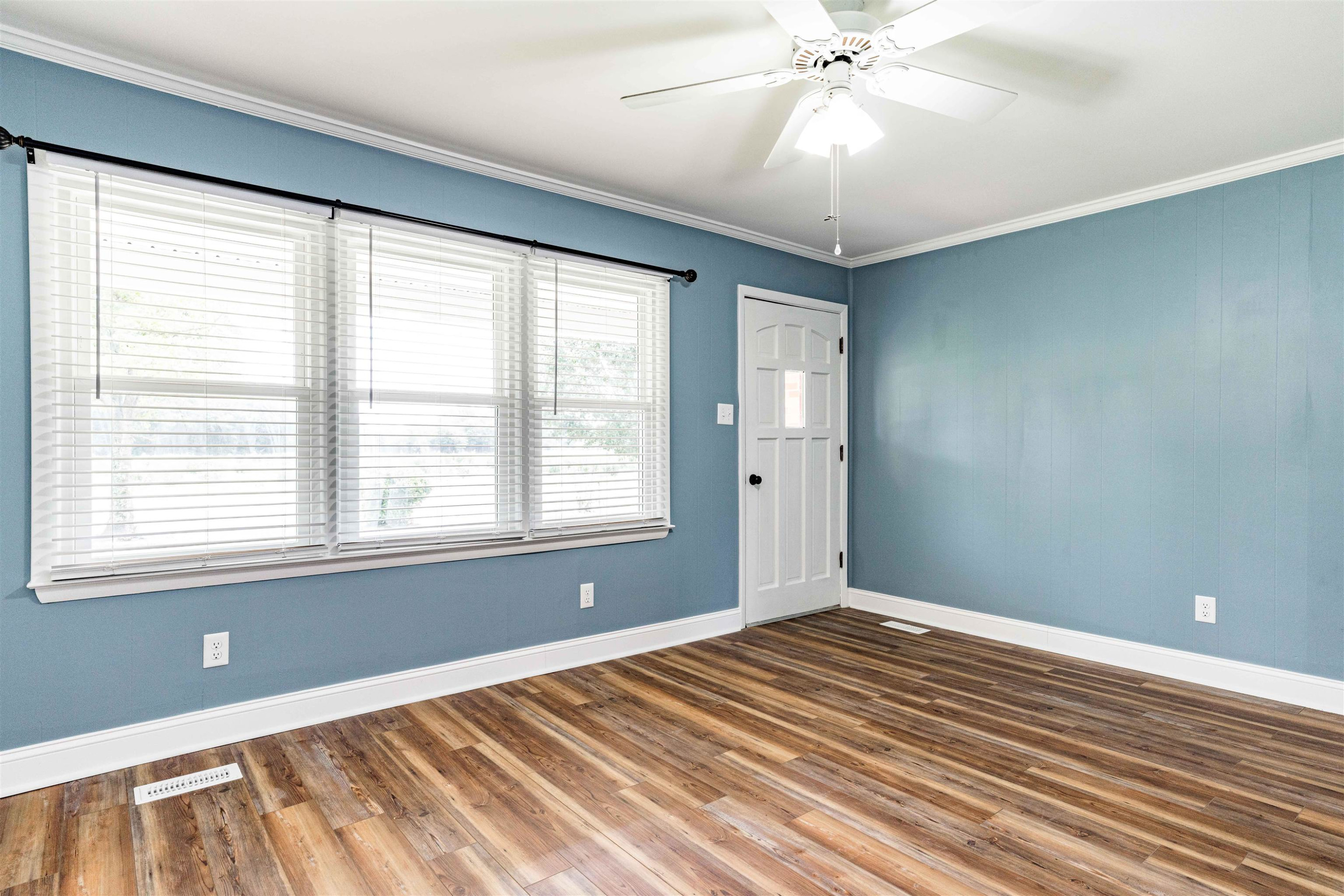 420 Faith Church Road Four Oaks, NC 27524 - Photo 25 of 36 a view of an empty room with a window
