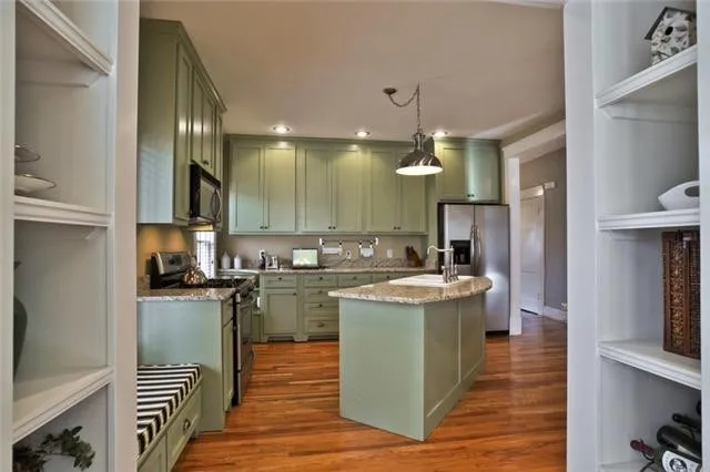 $4,750 | 130 Kenner Avenue, Nashville, TN 37205