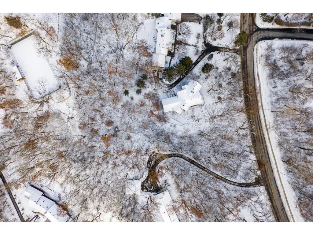 7106 Valley View Road Edina, MN 55439 - Photo 22 of 27