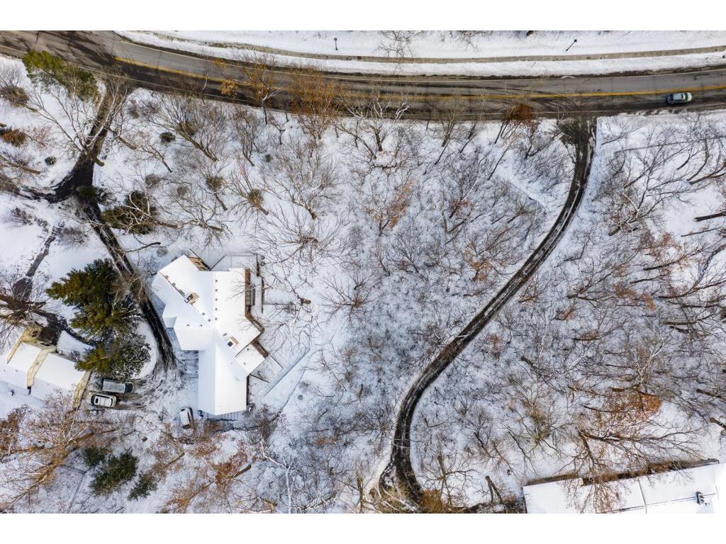 7106 Valley View Road Edina, MN 55439 - Photo 23 of 27