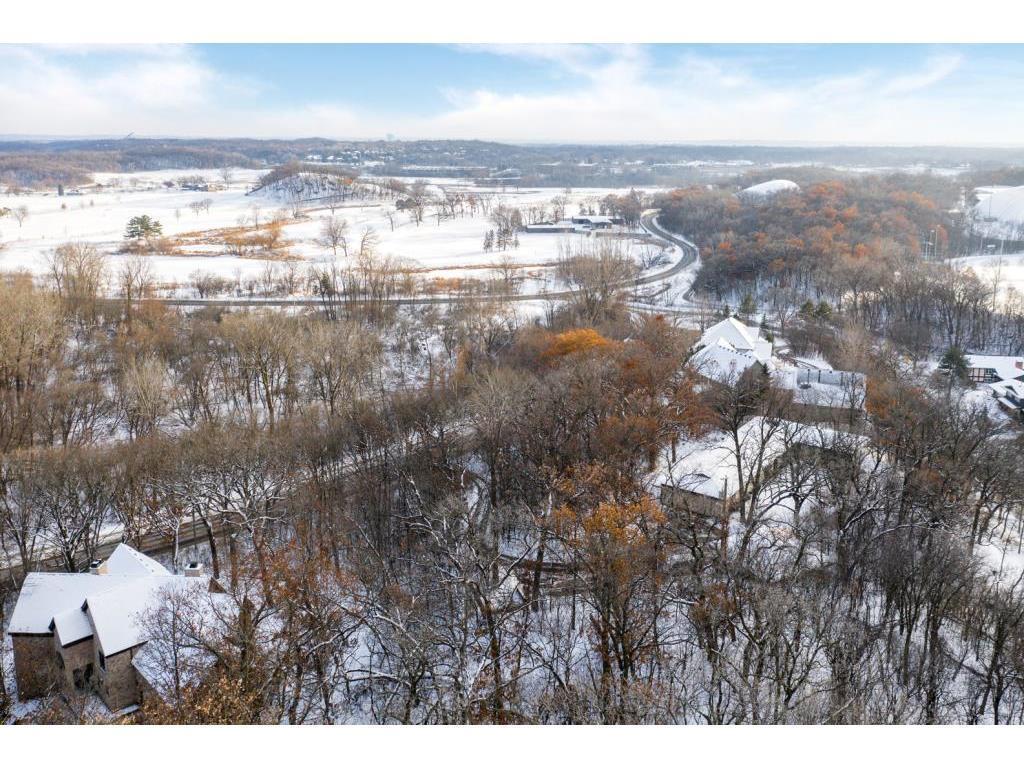 7106 Valley View Road Edina, MN 55439 - Photo 3 of 27
