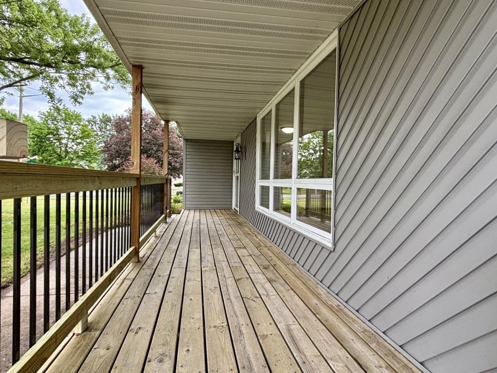 5606 Walnut Street Schofield, WI 54476 - Photo 5 of 60