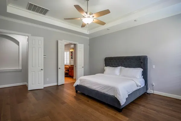 $1,115,000 | 6 Laxey Glen Drive, Spring, TX 77379