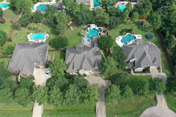 $1,115,000 | 6 Laxey Glen Drive, Spring, TX 77379