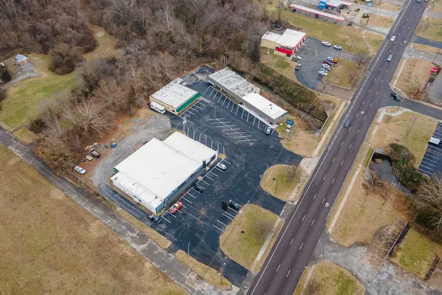 $385,000 | 828 East Main Street, Carbondale, IL 62901