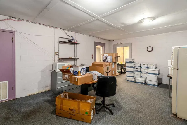 $385,000 | 828 East Main Street, Carbondale, IL 62901