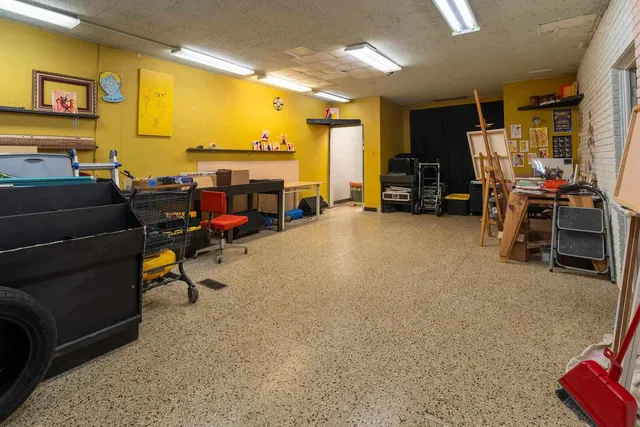 $385,000 | 828 East Main Street, Carbondale, IL 62901