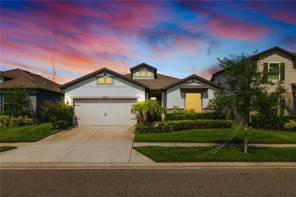 $384,900 | 7912 Yale Harbor Drive, Wesley Chapel, FL 33545