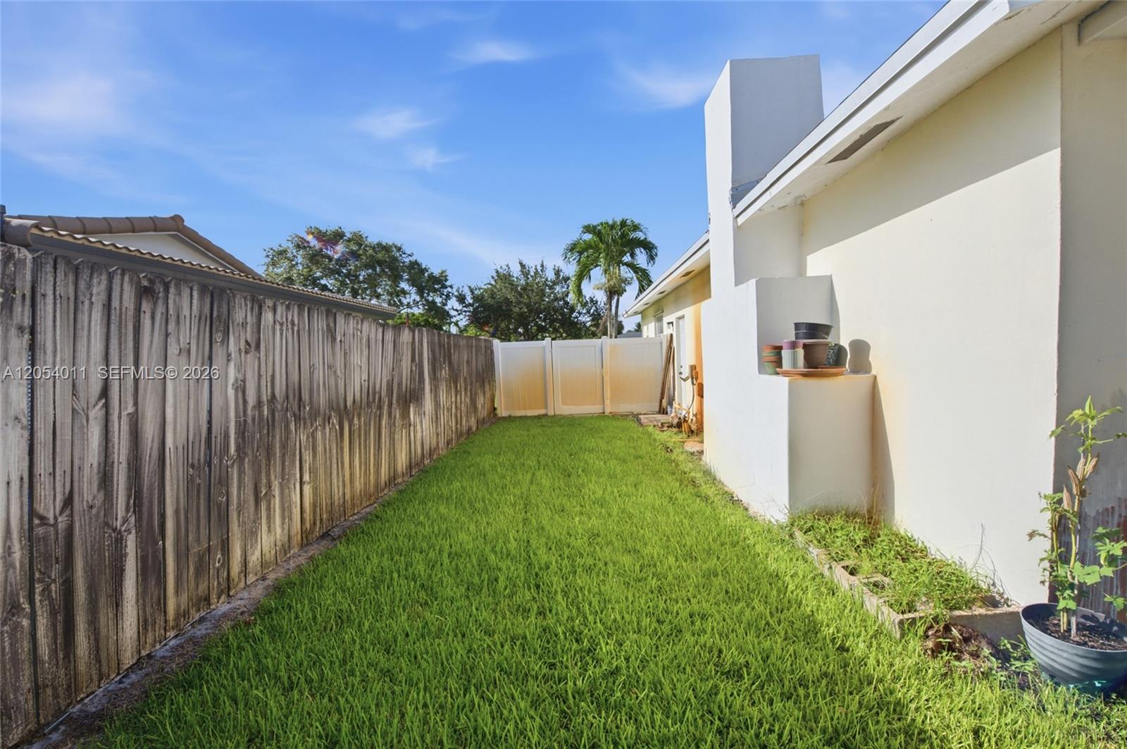 5580 Southwest 7th Street Plantation, FL 33317 - Photo 30 of 37