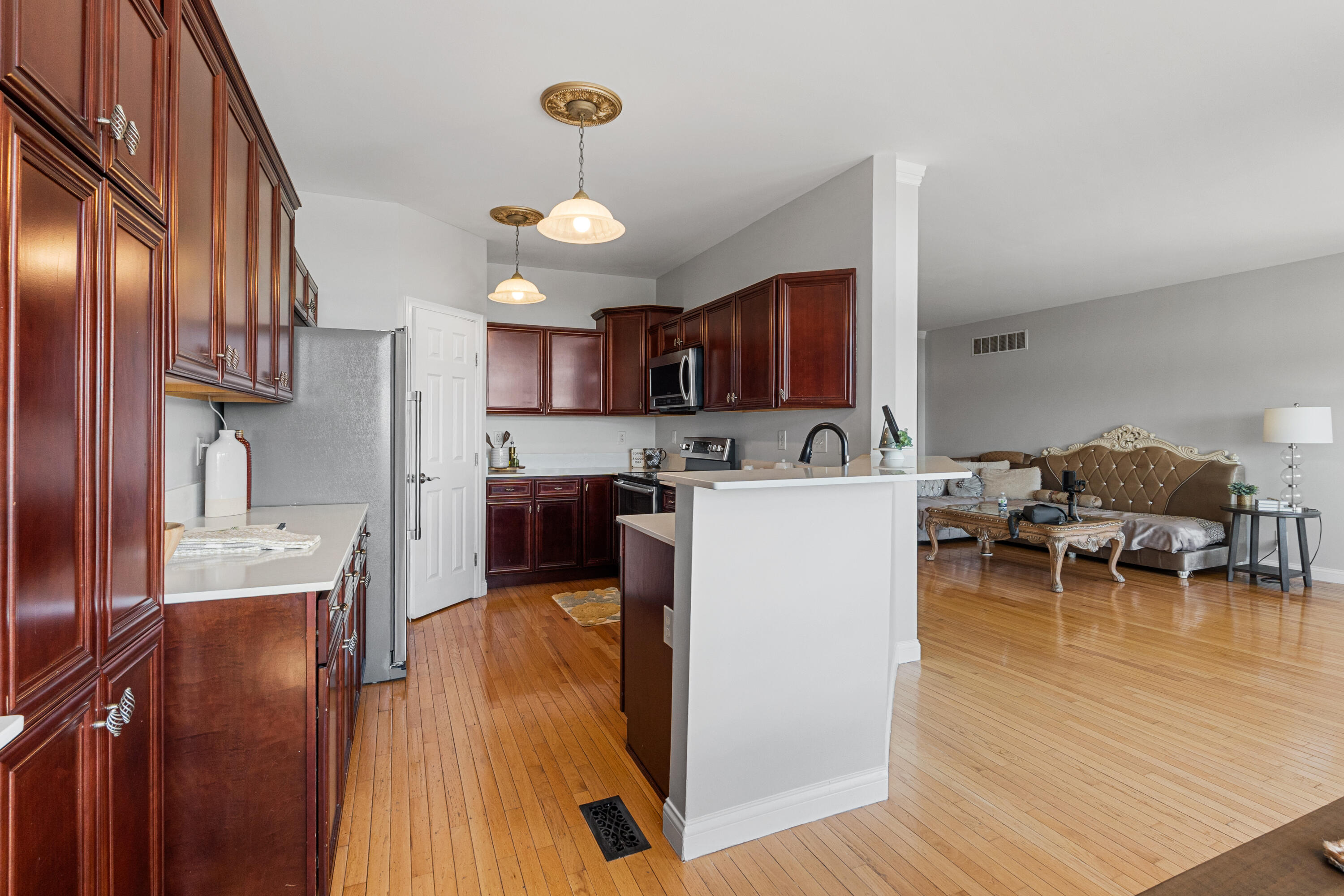 459 Pinnacle Way Covington, KY 41016 - Photo 5 of 45