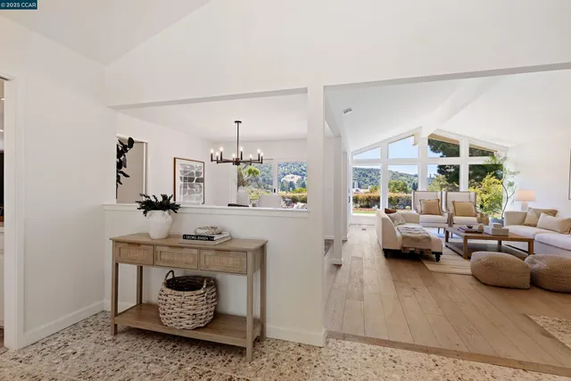 $2,150,000 | 11 Breck Court, Moraga, CA 94556