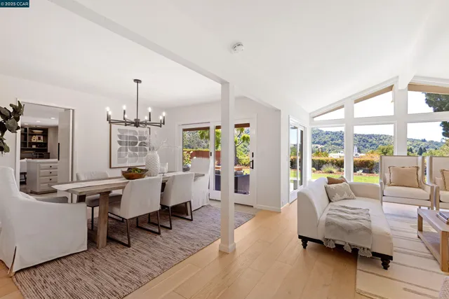 $2,150,000 | 11 Breck Court, Moraga, CA 94556