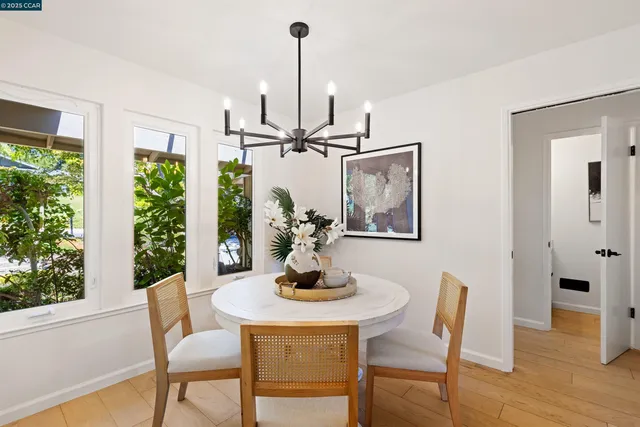 $2,150,000 | 11 Breck Court, Moraga, CA 94556