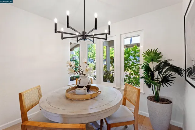 $2,150,000 | 11 Breck Court, Moraga, CA 94556