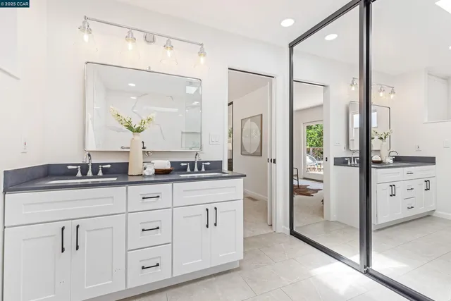 $2,150,000 | 11 Breck Court, Moraga, CA 94556