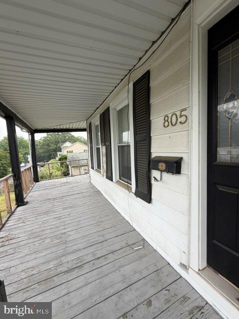 805 East B Street Brunswick, MD 21716 - Photo 4 of 26