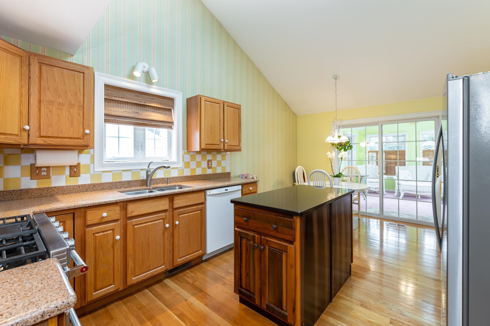 1 Hampton Meadows Hampton, NH 03842 - Photo 7 of 40