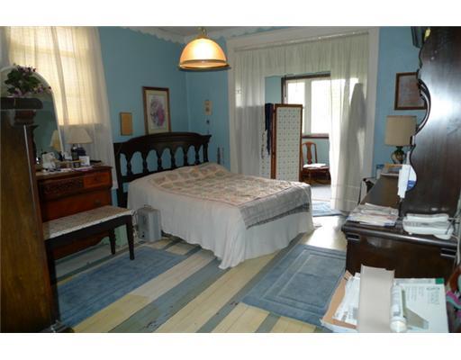 1408 Chartiers Avenue McKees Rocks, PA 15136 - Photo 11 of 18 Master Bedroom.