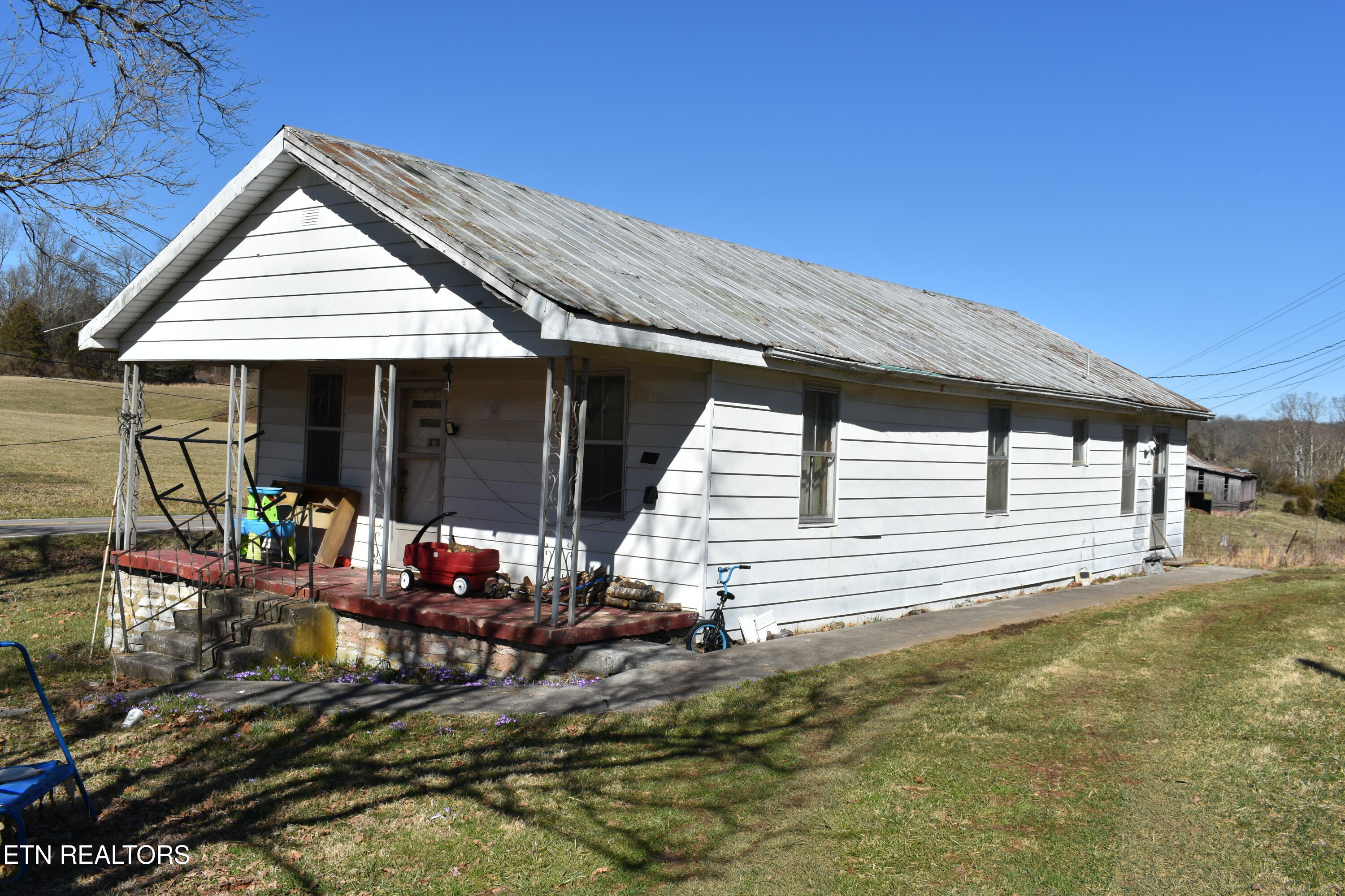 2645 Cedar Fork Road Tazewell, TN 37879 - Photo 13 of 13 DSC_0368