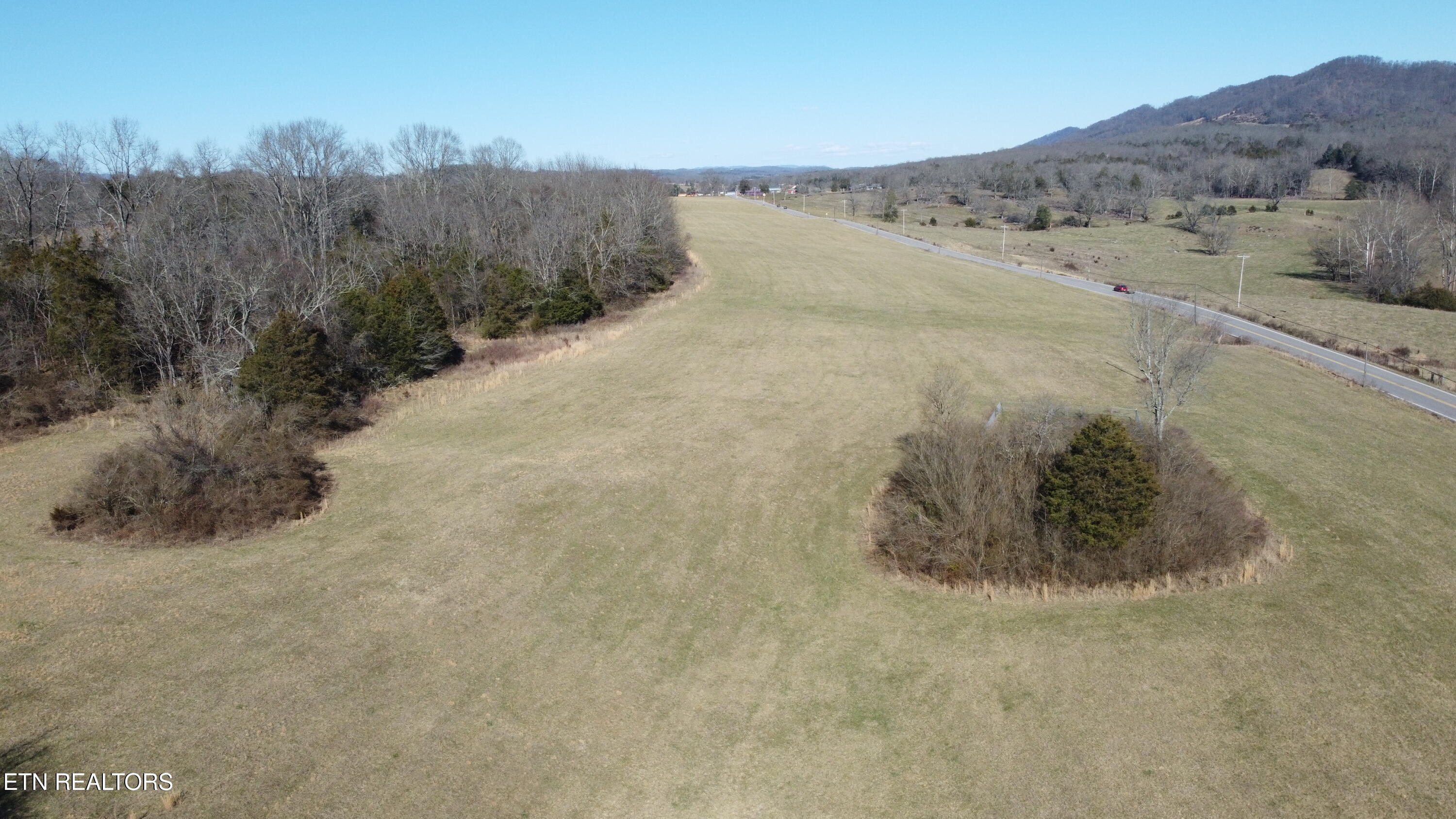2645 Cedar Fork Road Tazewell, TN 37879 - Photo 6 of 13 Photo Feb 27 2026, 3 16 24 PM (1)