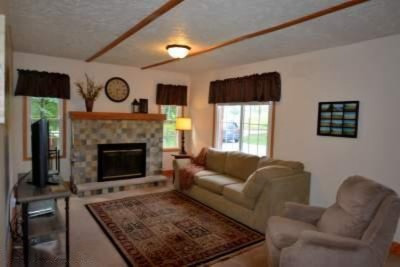 6550 Lincoln Lake Road Northeast Belding, MI 48809 - Photo 7 of 32 LL_11
