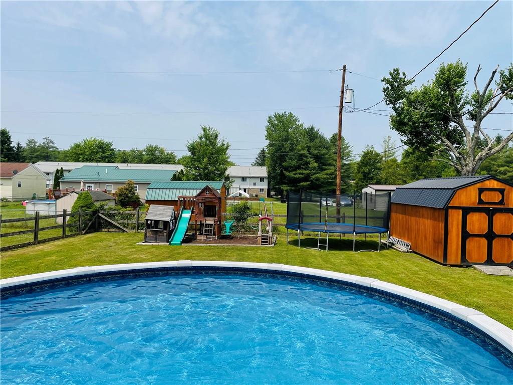 364 Ceylon Road Carmichaels, PA 15320 - Photo 4 of 27 Gallery Image 4